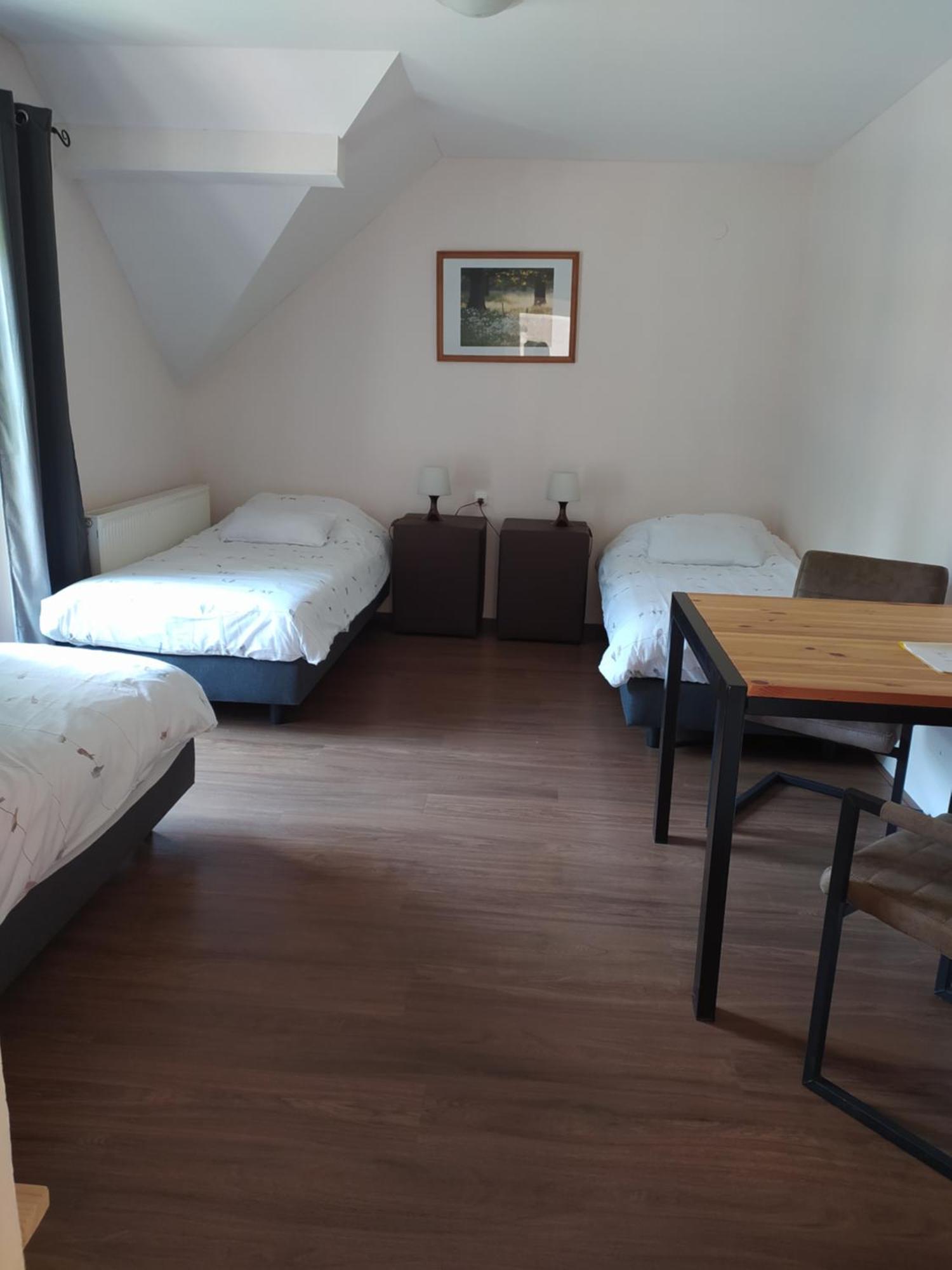 Panzio-Kemping Bekoelce Room photo