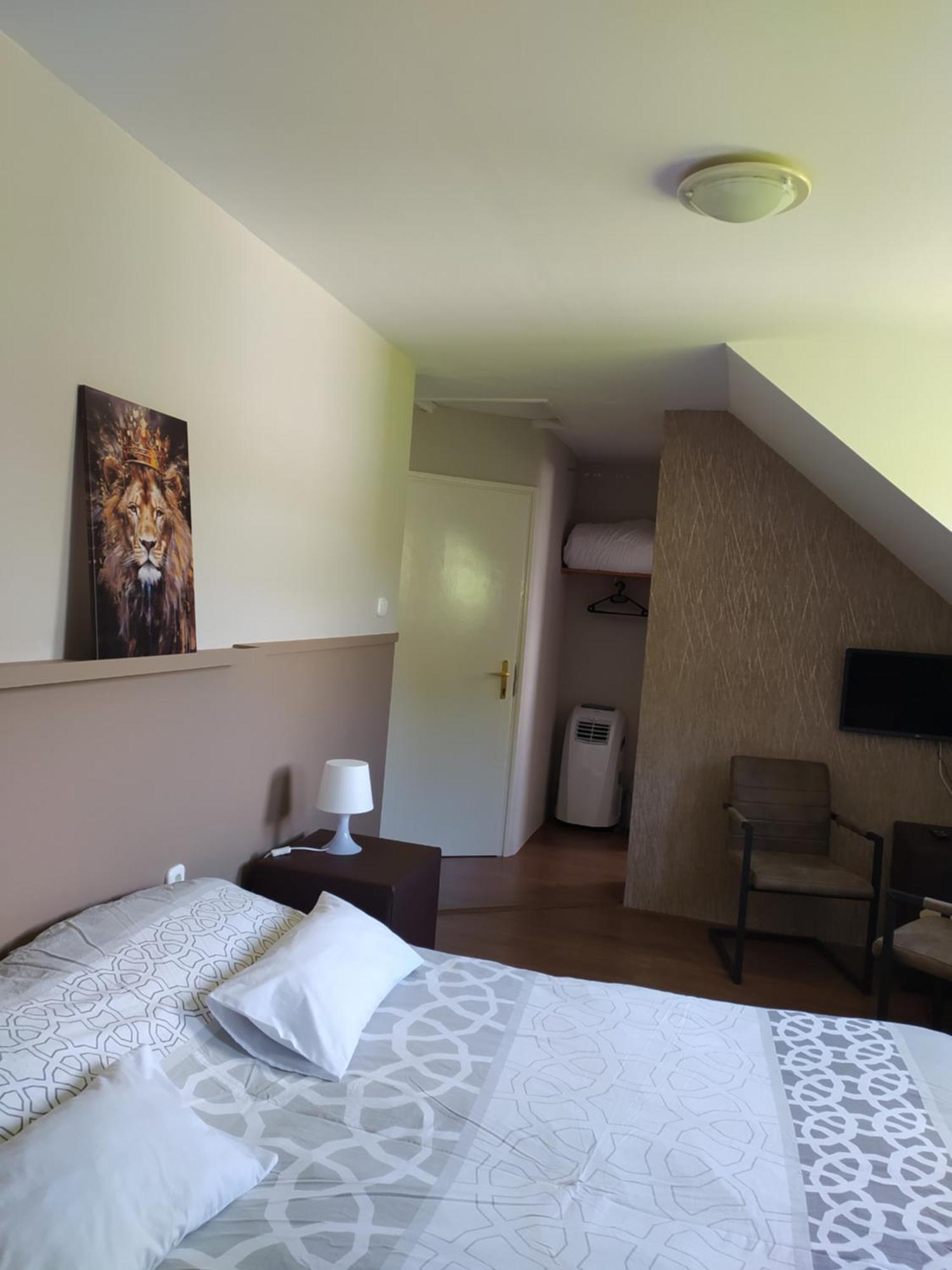 Panzio-Kemping Bekoelce Room photo